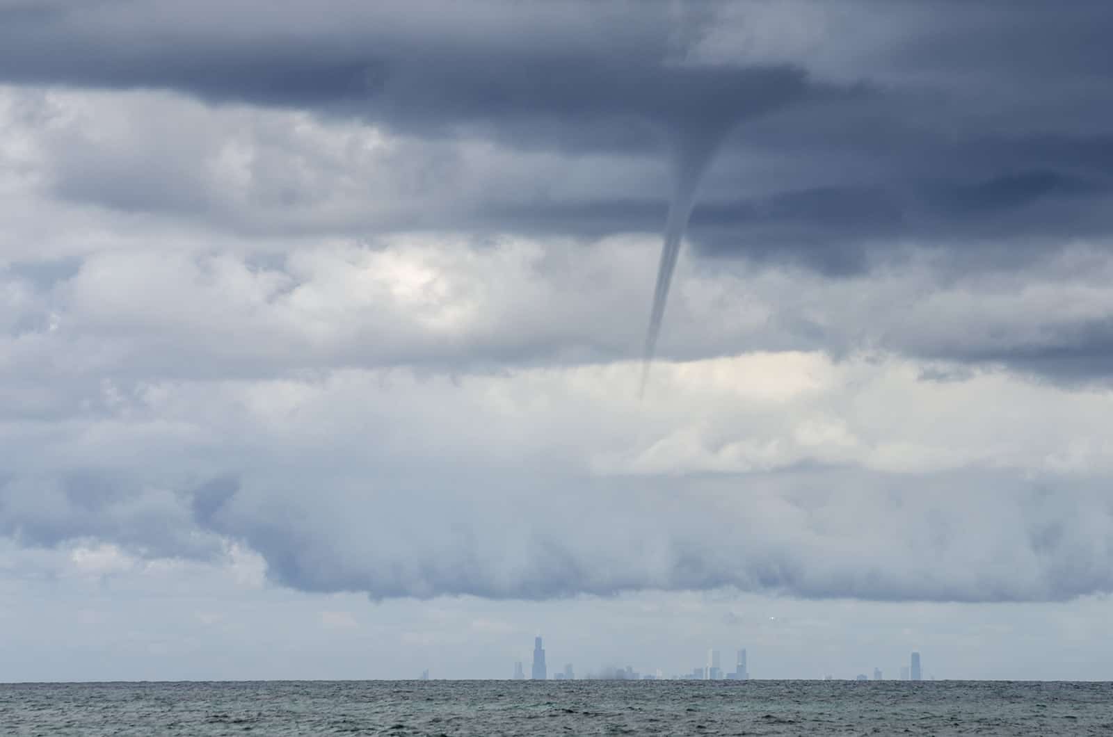 World&#8217;s Strangest Weather Phenomena And How They Happen