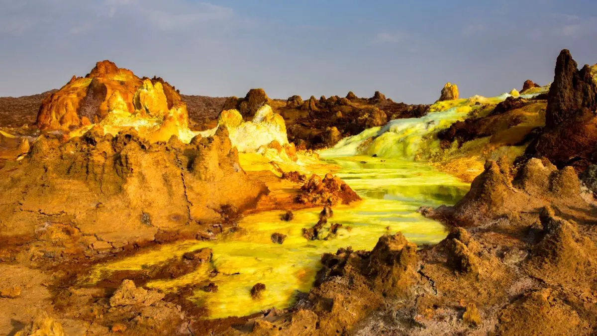 Alien Landscapes on Earth: Unbelievable Photos of Otherworldly Places