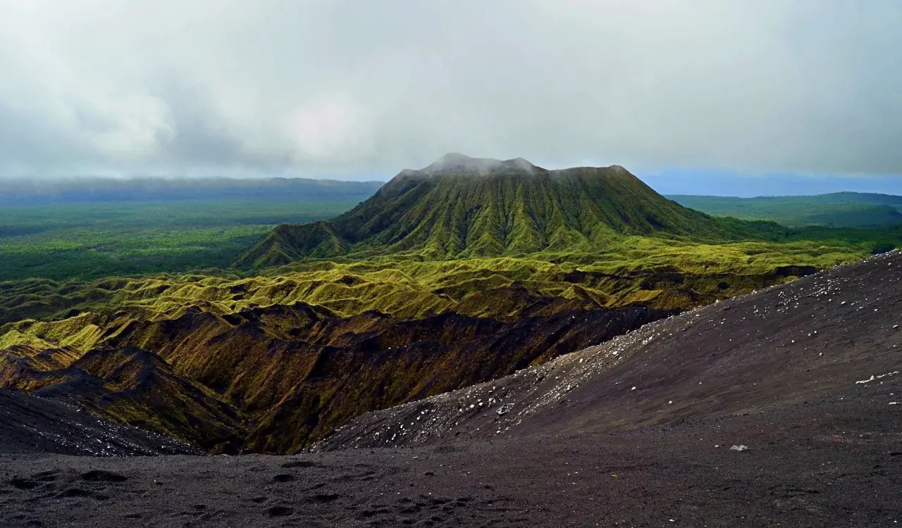 The Most Infamous Volcano Eruptions In History