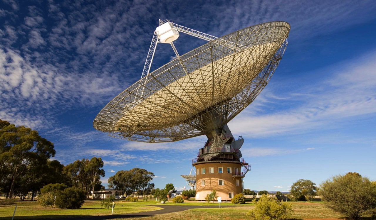 Mysterious Space Signals That Could Be Alien Communication