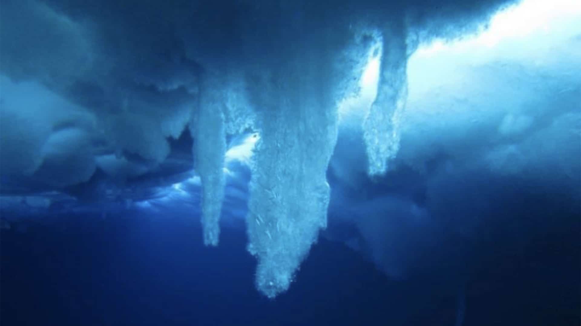 World&#8217;s Strangest Weather Phenomena And How They Happen