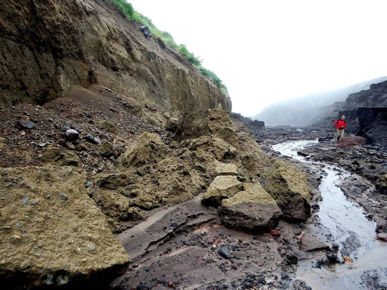 The Garlock Fault Line Is Finally Slipping (And Other Catastrophic Earthquakes in California)