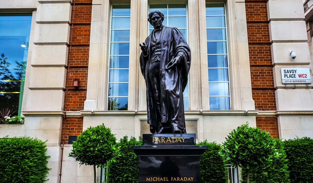 Michael Faraday&#8217;s Electric Life Was Legendary