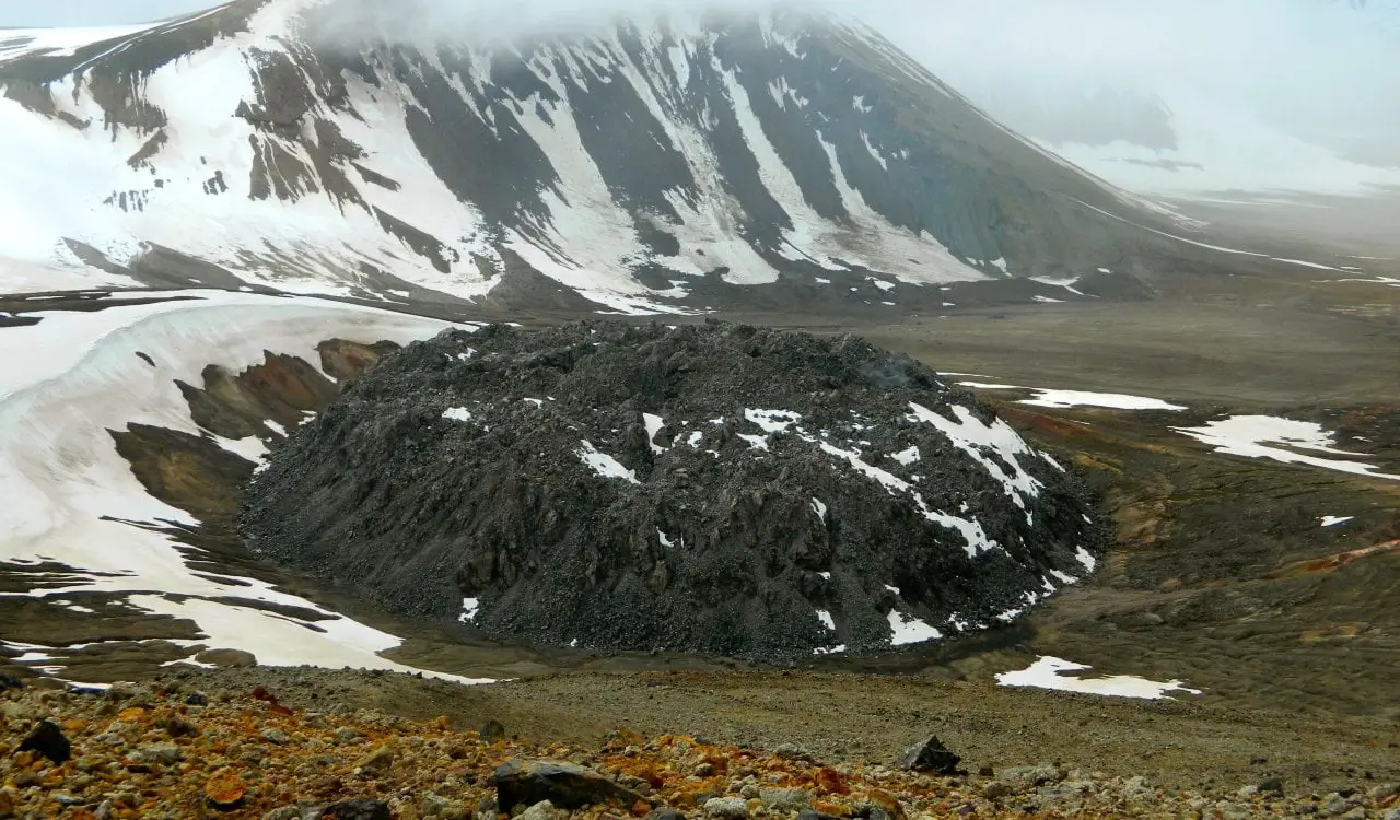 The Most Infamous Volcano Eruptions In History