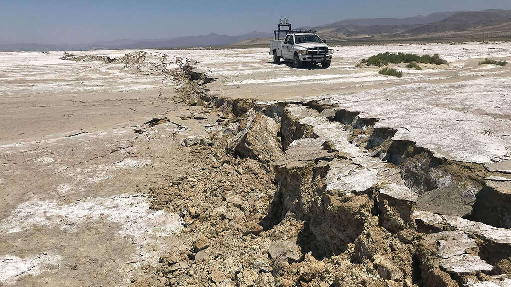 The Garlock Fault Line Is Finally Slipping (And Other Catastrophic Earthquakes in California)